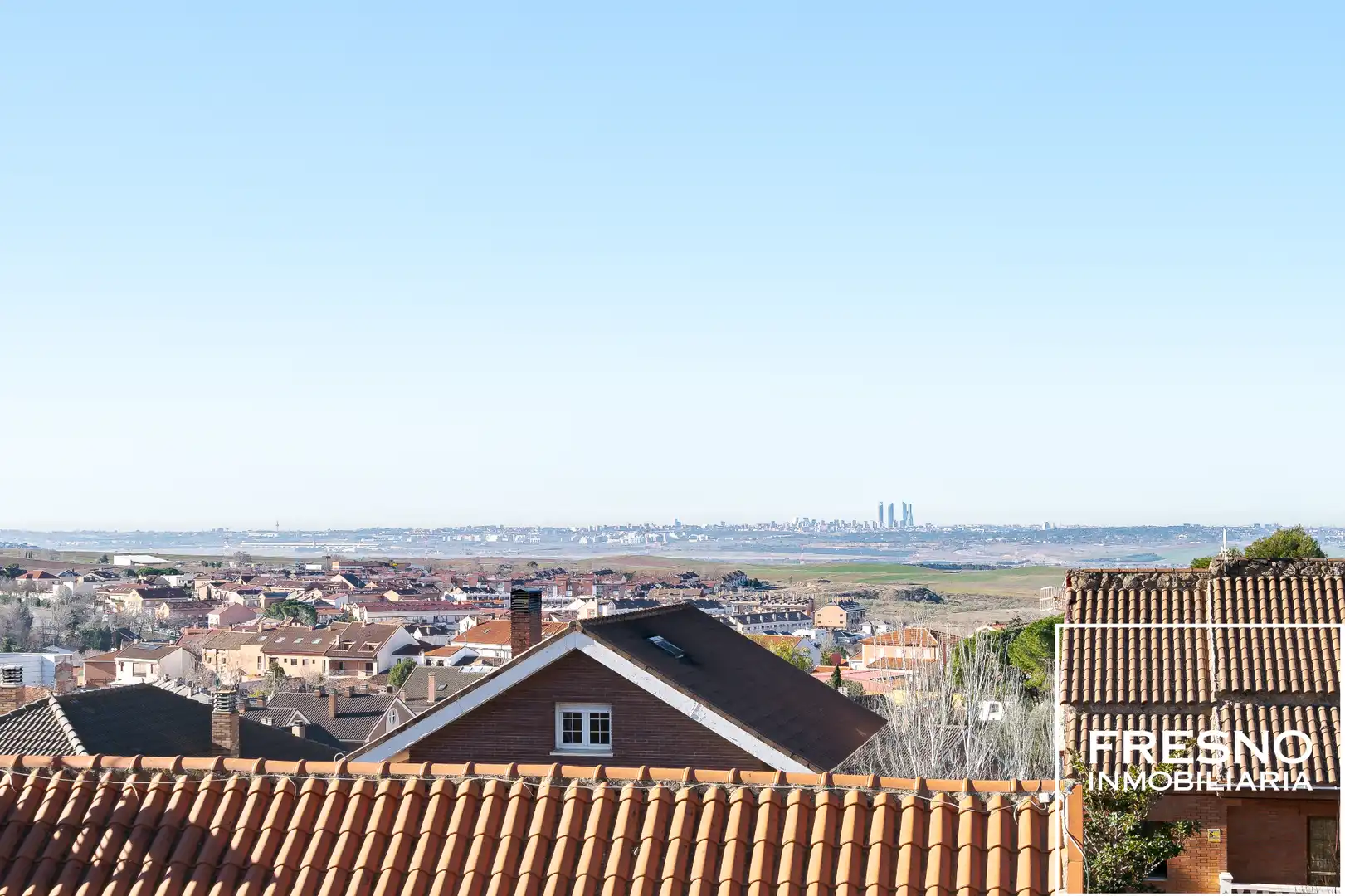 Vista exterior de Casa o chalet en venta en Cobeña con Calefacción, Jardín privado y Trastero