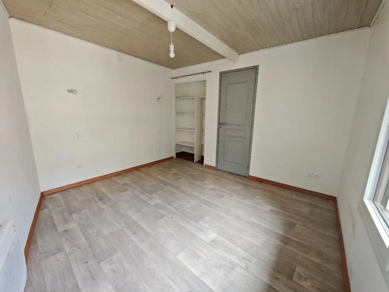 Casa aparellada amb piscina en venda a Osseja Ouest 427, imagen 6