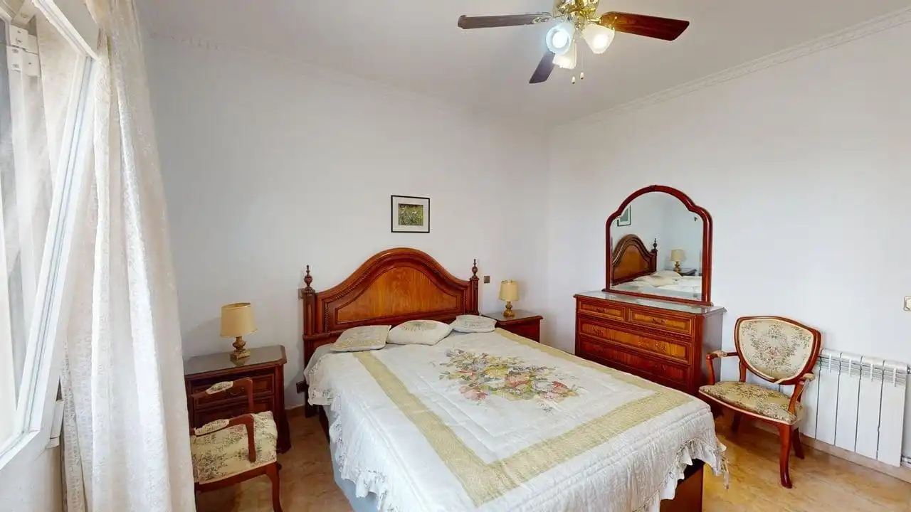 Dormitori de Casa o xalet en venda en L'Alfàs del Pi amb Jardí privat, Terrassa i Traster