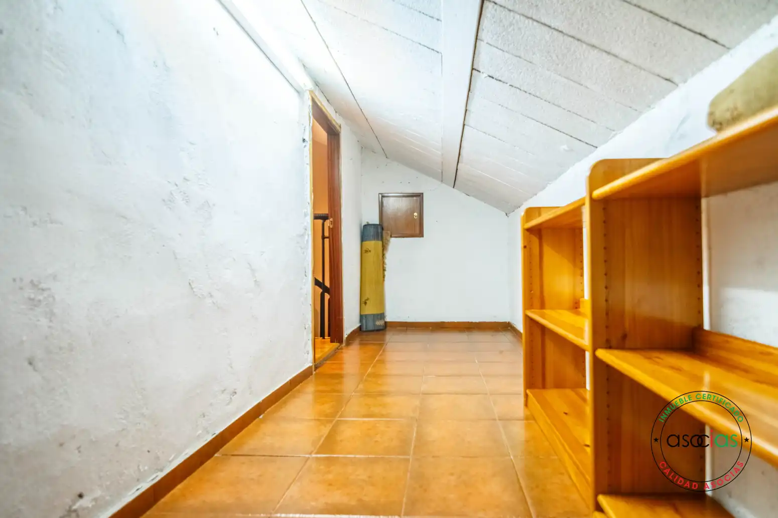 Casa adosada en venta en Grado con Calefacción, Jardín privado y Parquet