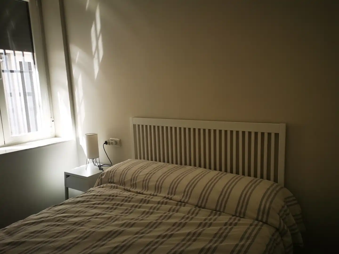 Bedroom of Flat for rent in Salamanca  with Air Conditioner, Heating and Parquet flooring