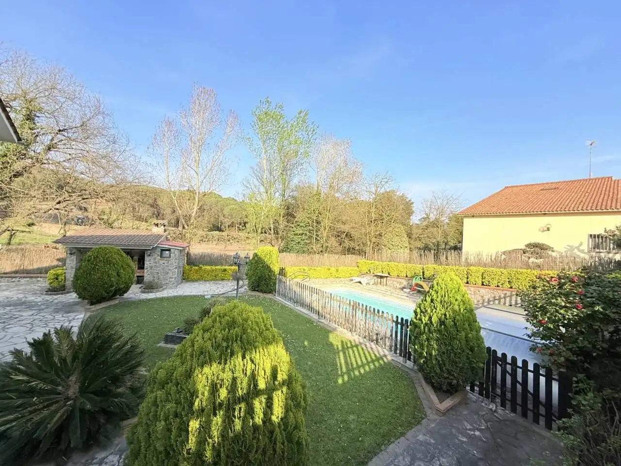 Garden of Houses for sale in Riells i Viabrea  with Air Conditioner, Heating and Private garden