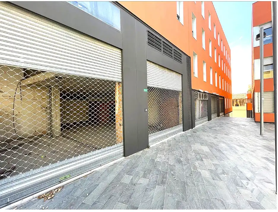 Business premises for sale in Carrer de Pi i Margall, imagen 7