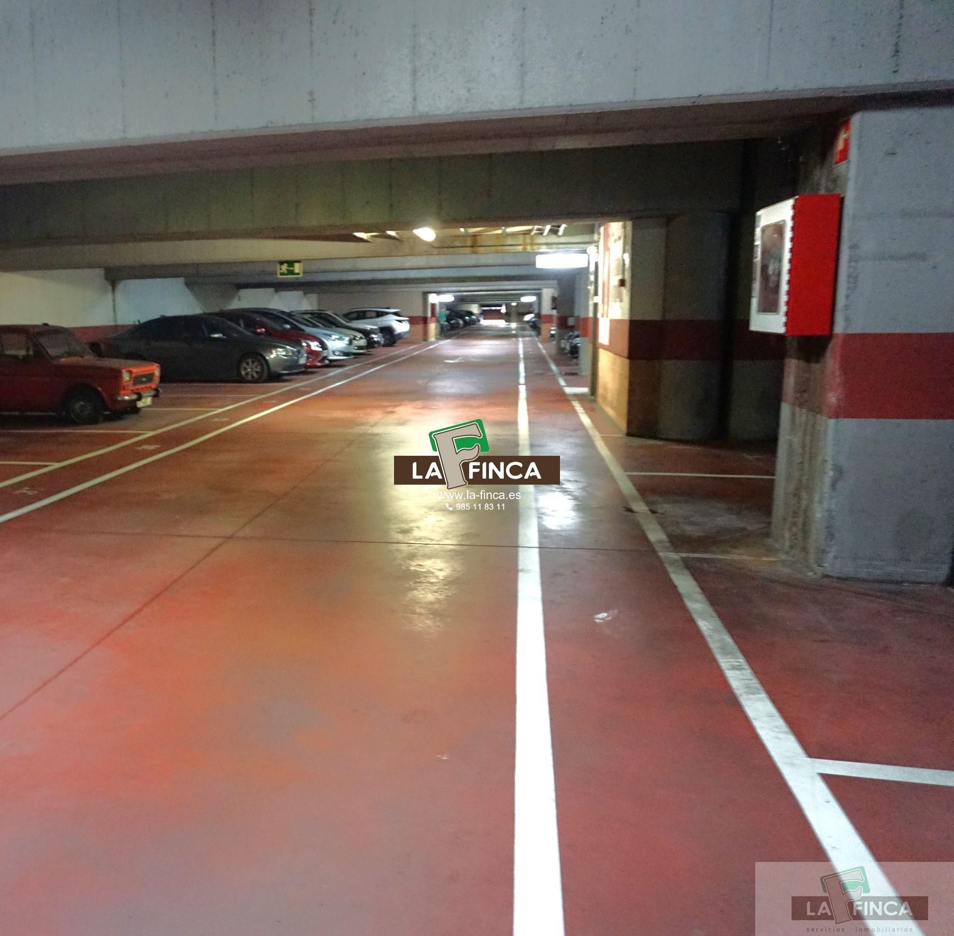Parking of Garage for sale in Oviedo 