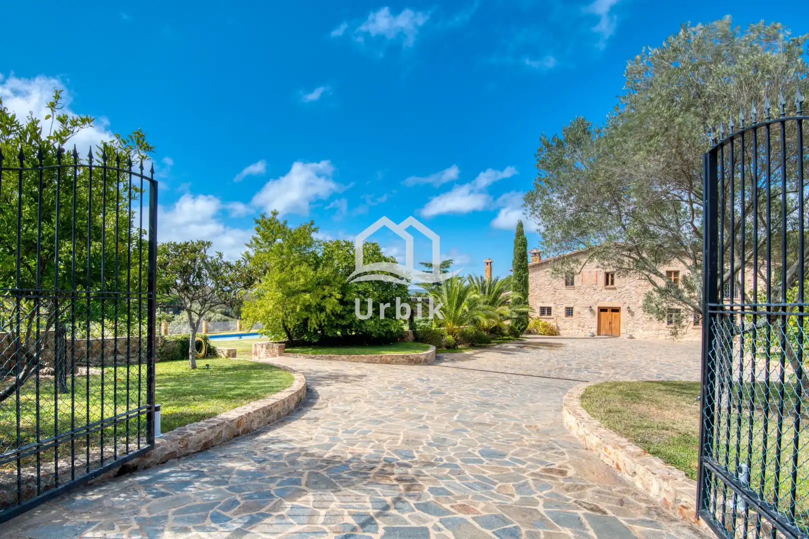 Landhaus mit Pool zum Verkauf in Carrer Castell d'Aro 706, imagen 7