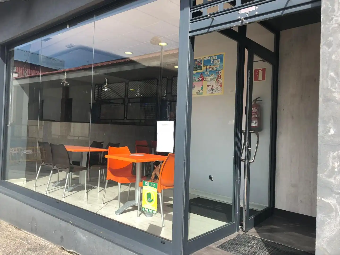 Local en venta en Vigo  con Calefacción, Parquet y Terraza