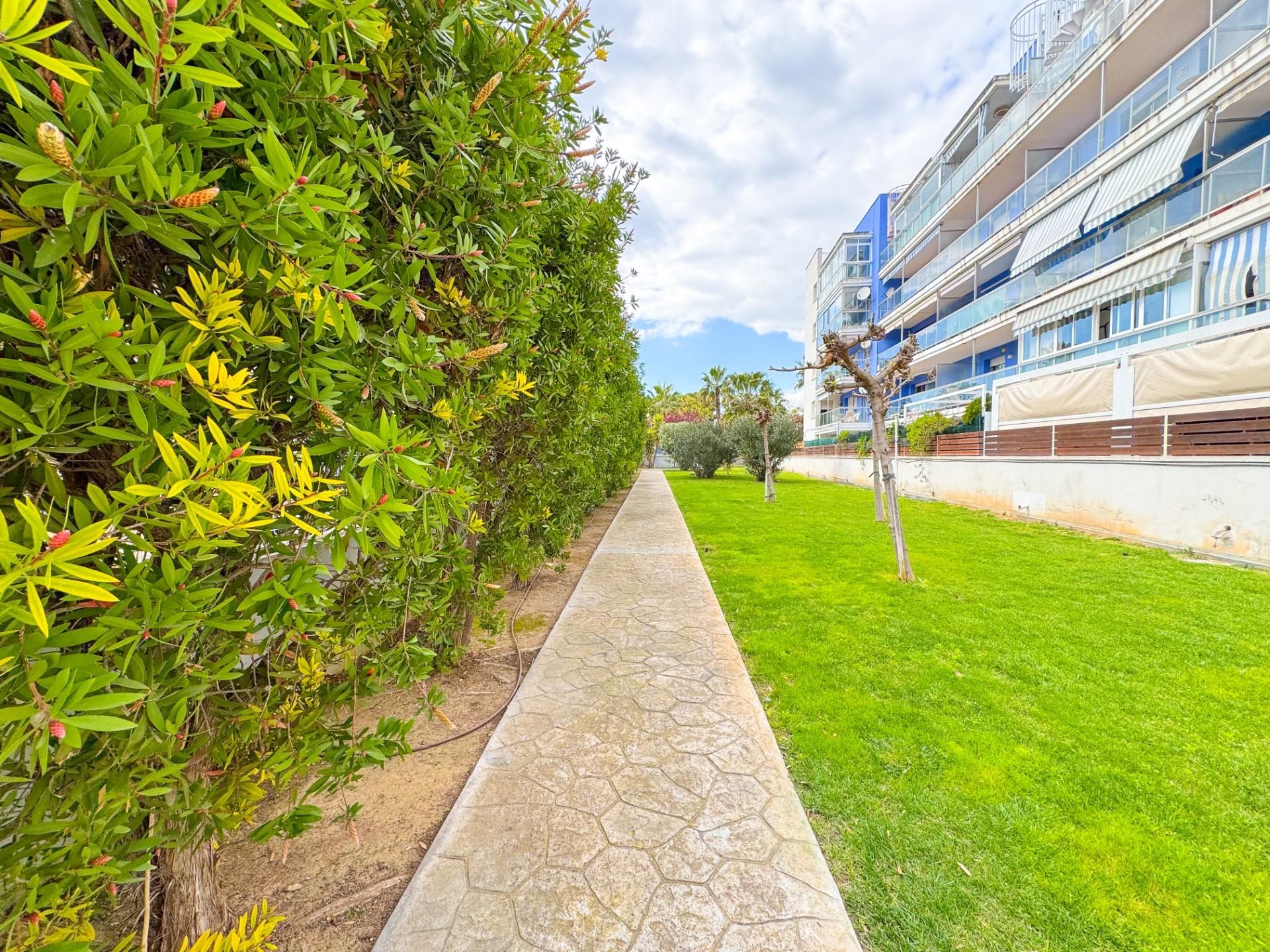 Exterior view of Flat for sale in Salou  with Heating, Private garden and Terrace