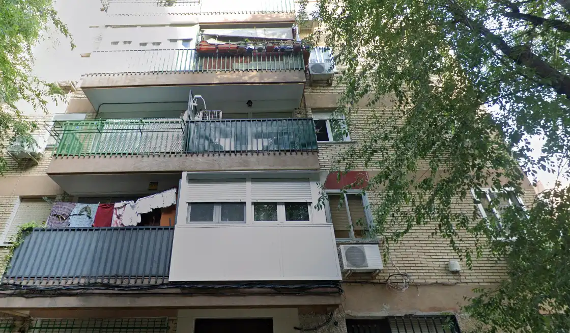 Exterior view of Houses for sale in Parla