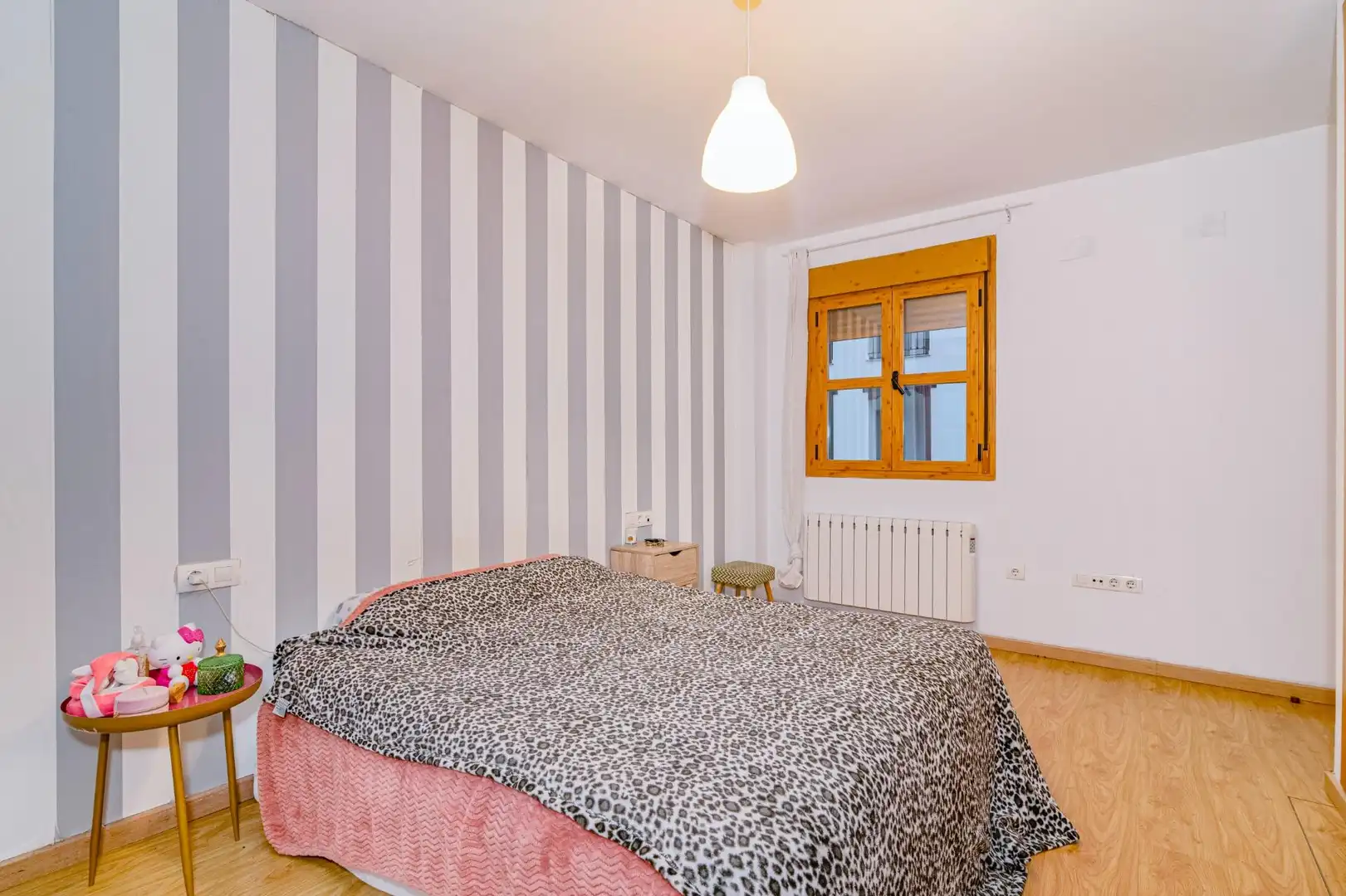 Schlafzimmer von Maisonette zum Verkauf in Granada mit Klimaanlage, Heizung und Möbliert