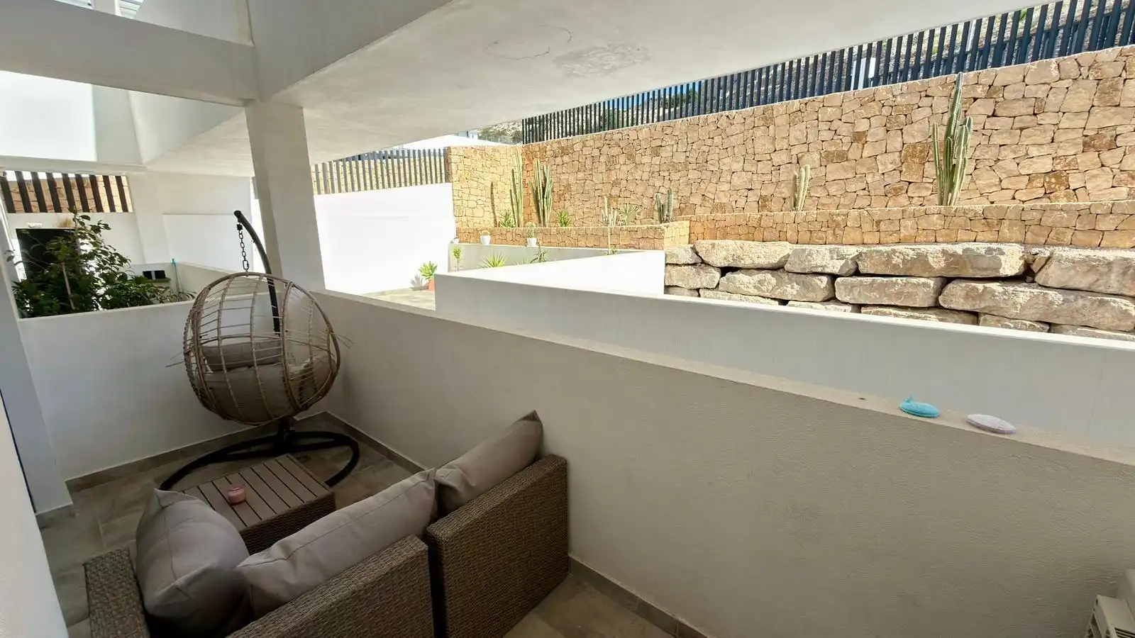 Terrasse von Maisonette zum Verkauf in Finestrat mit Klimaanlage, Heizung und Privatgarten