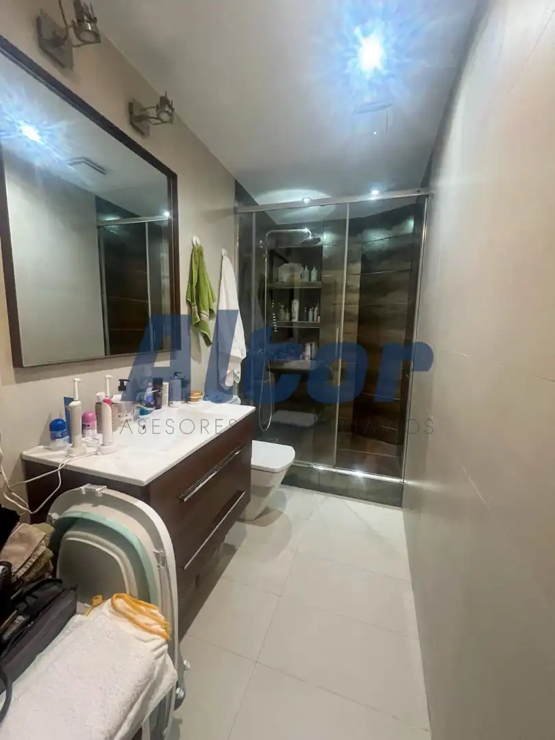 Baño de Piso de alquiler en Madrid con Aire acondicionado, Calefacción y Terraza