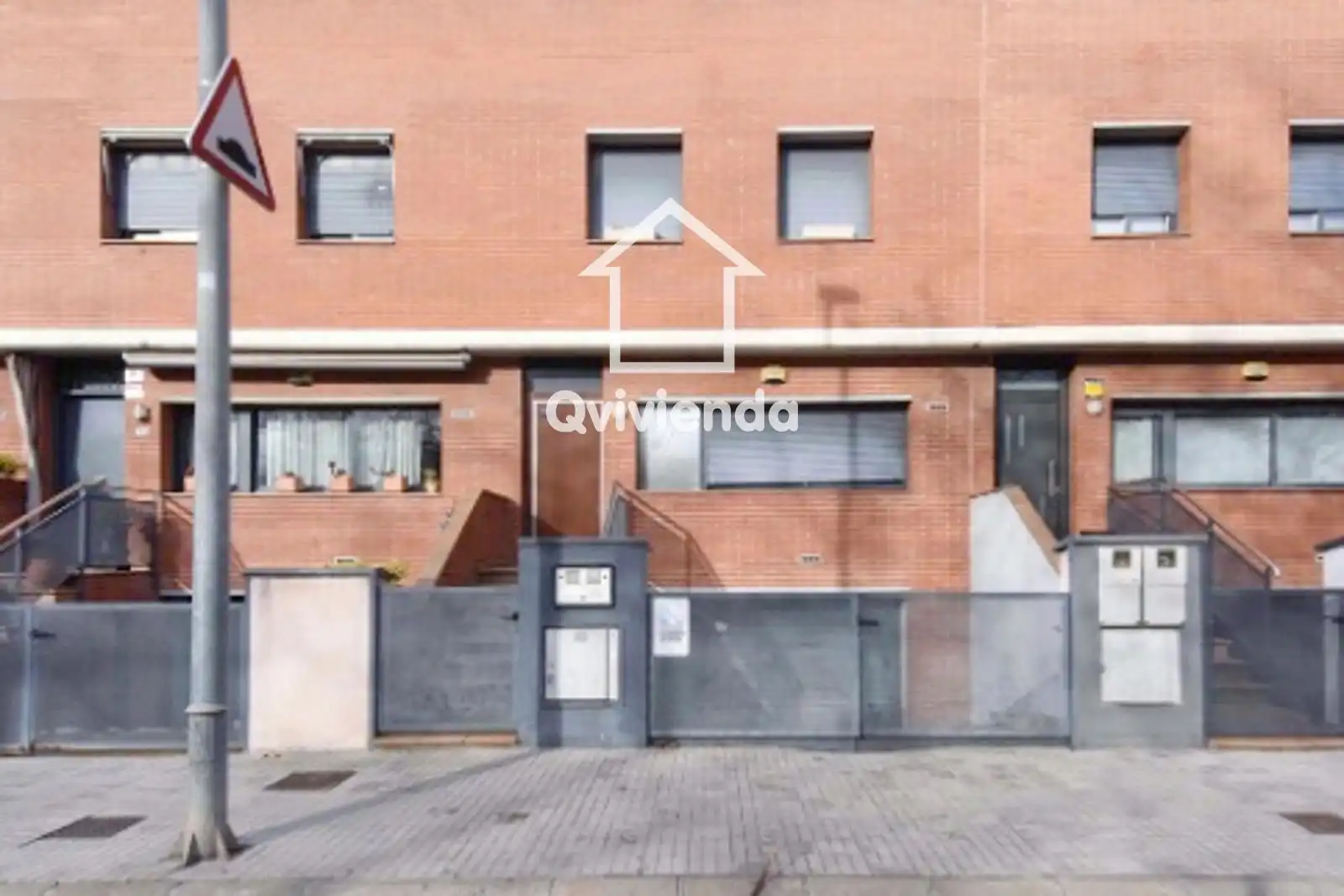 Vista exterior de Casa adosada en venta en Granollers