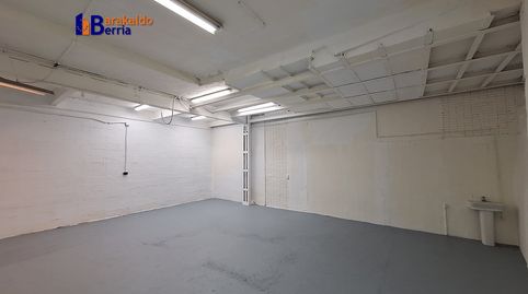 Foto 5 von Fabrikhallen zur Miete in Pozo Pando Kalea, Repelega, Portugalete