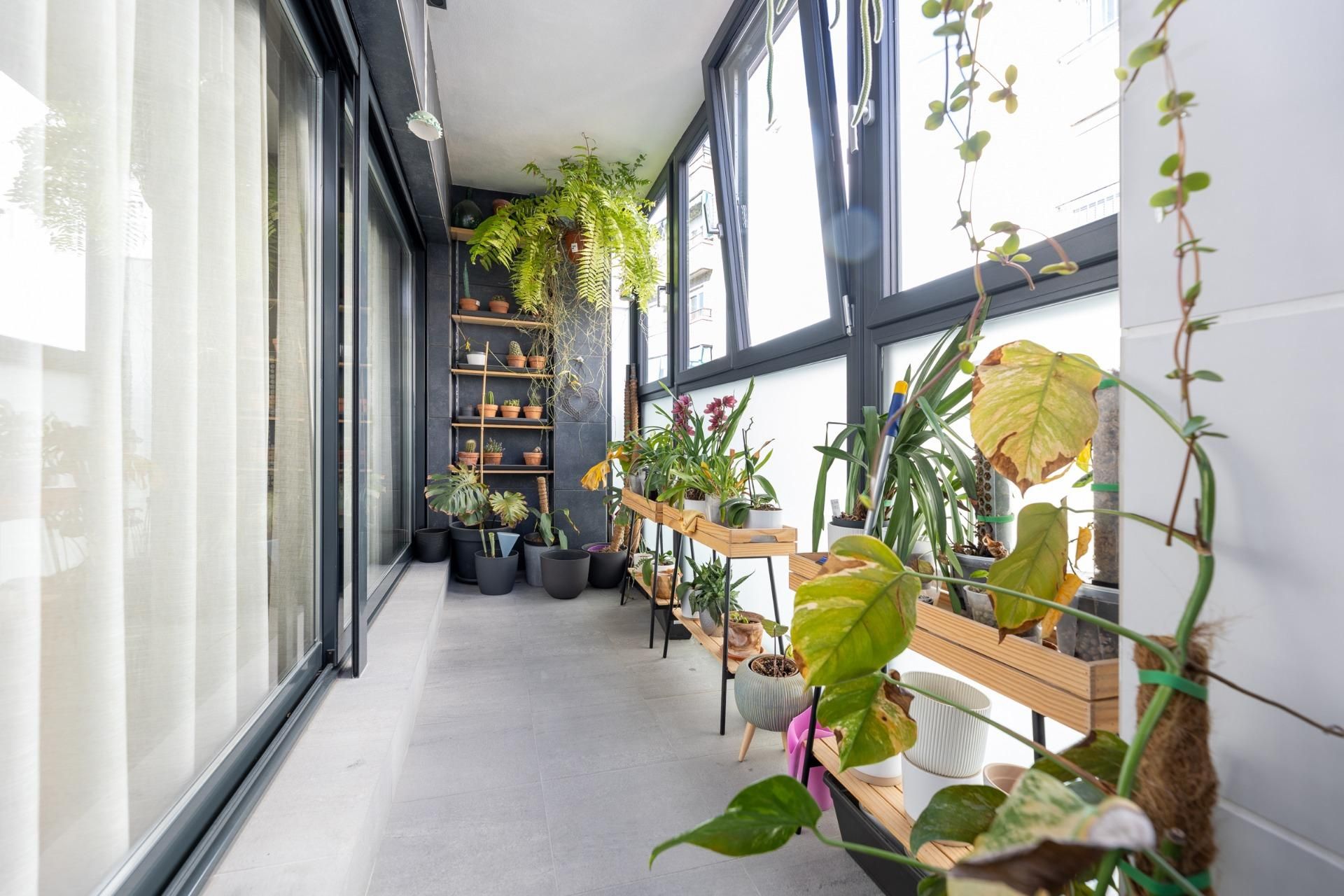 Balcony of Flat for sale in  Granada Capital  with Air Conditioner, Heating and Terrace