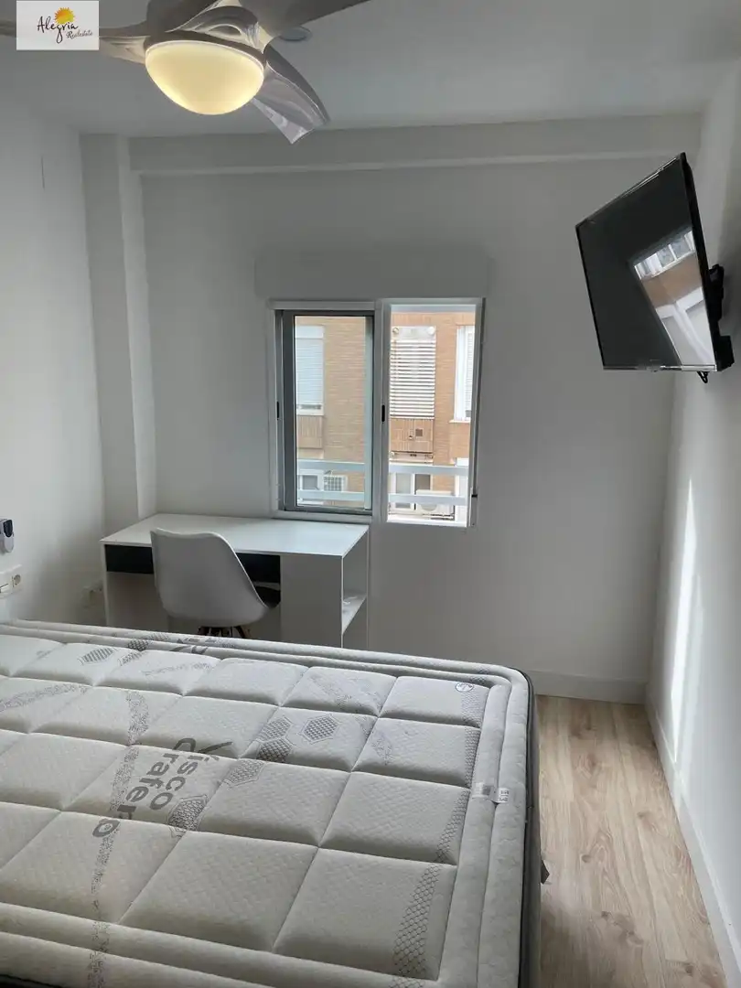 Habitación de Apartamento en venta en Valencia con Aire acondicionado