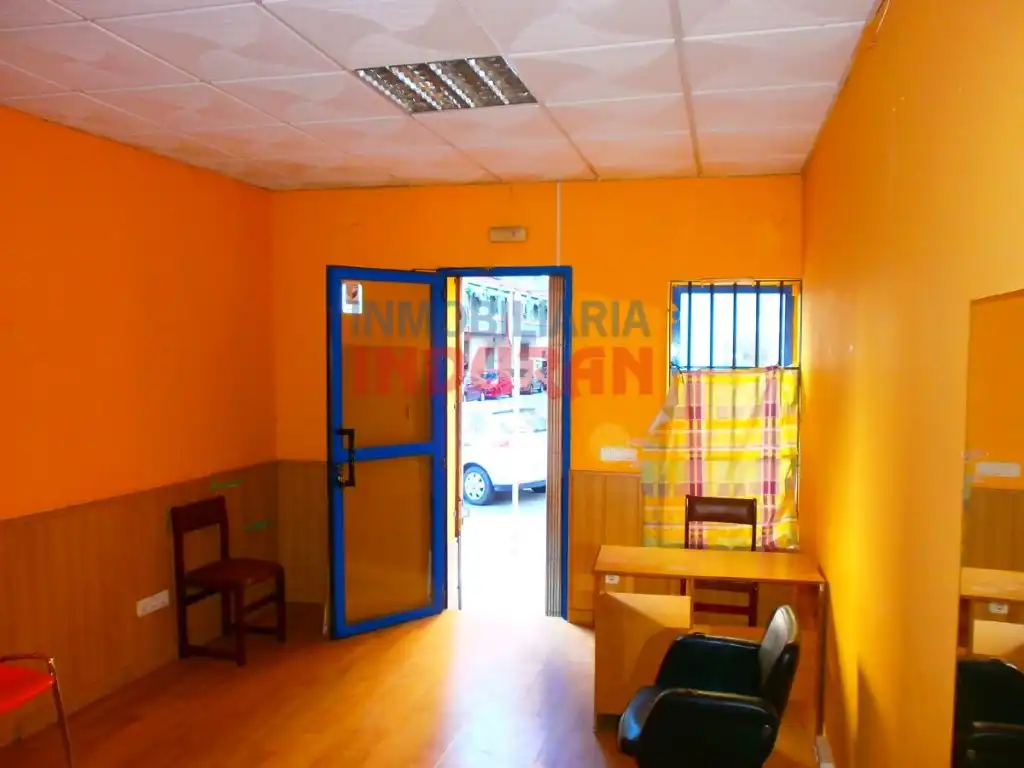 Local commercial à vendre à Navalmoral de la Mata, imagen 2