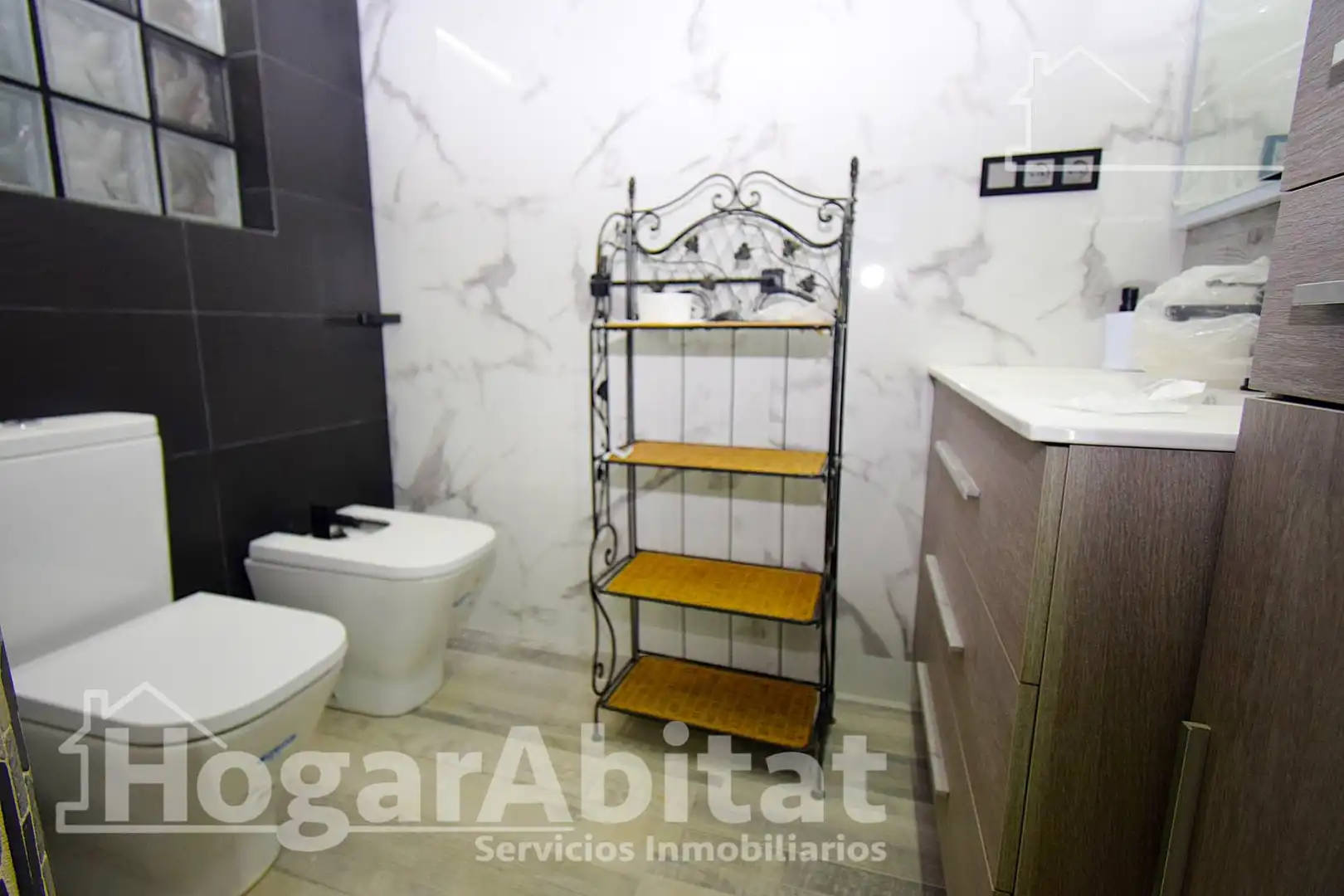 Baño de Casa o chalet en venta en Sagunto / Sagunt con Aire acondicionado, Calefacción y Terraza