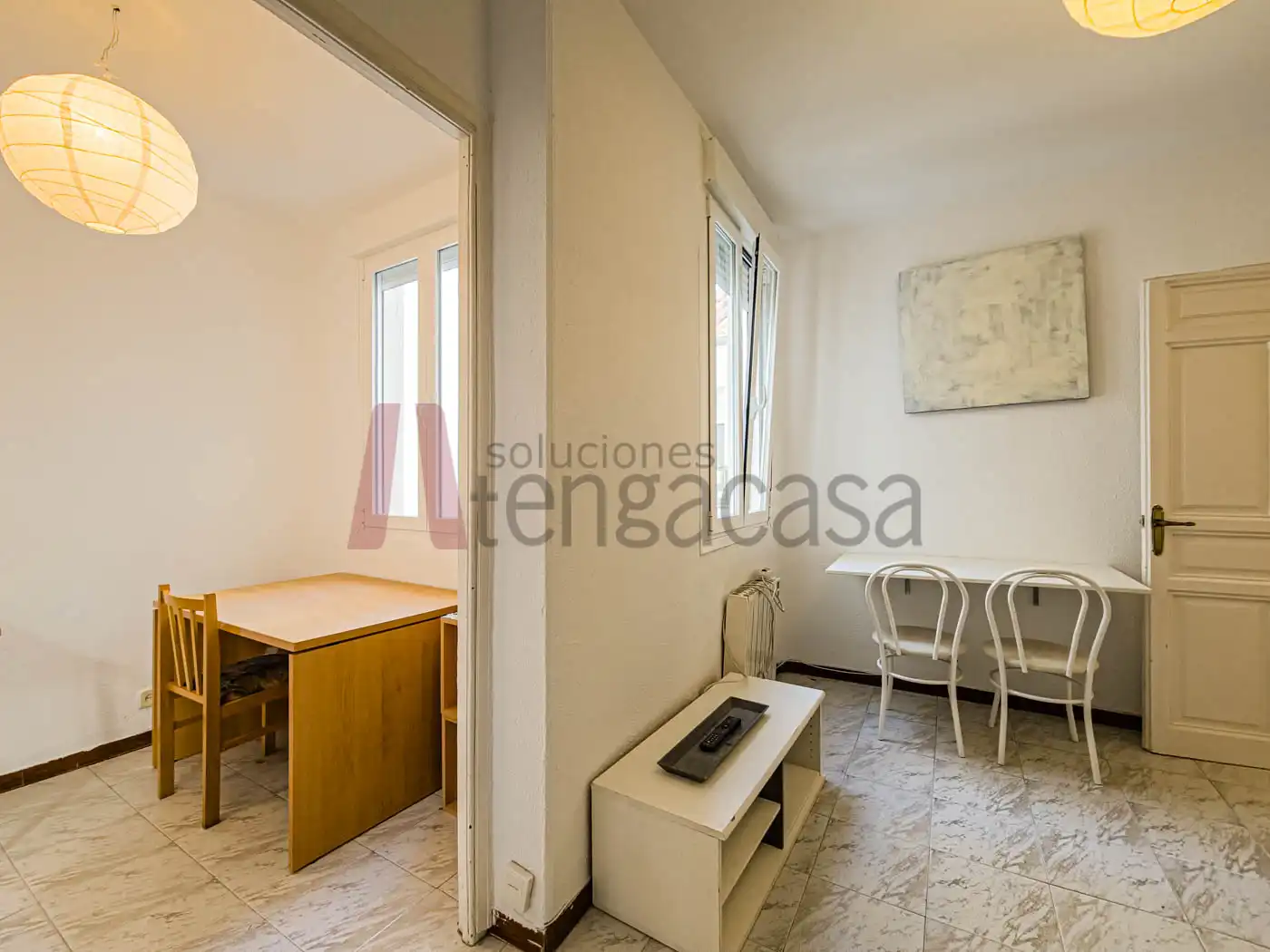 Flat for rent to own in Calle de la Colegiata, Embajadores - Lavapiés