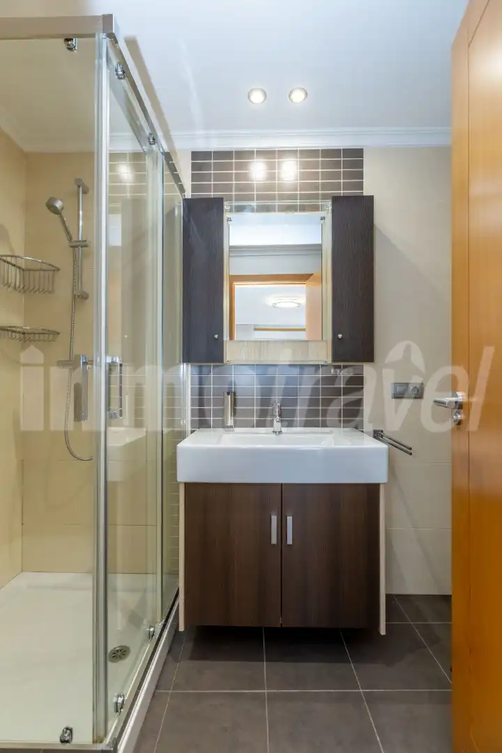 Bathroom of Attic for sale in Sanxenxo  with Air Conditioner, Heating and Terrace