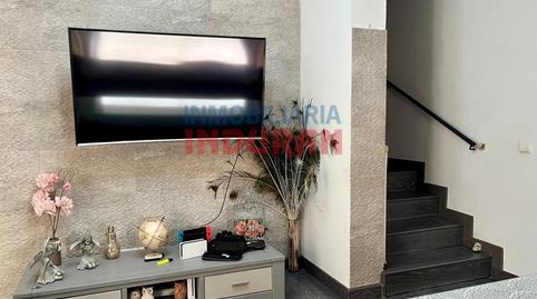 Foto 2 de Casa adosada en venta en Calle Inocencio Pulido Cortijo, Tiétar, Cáceres
