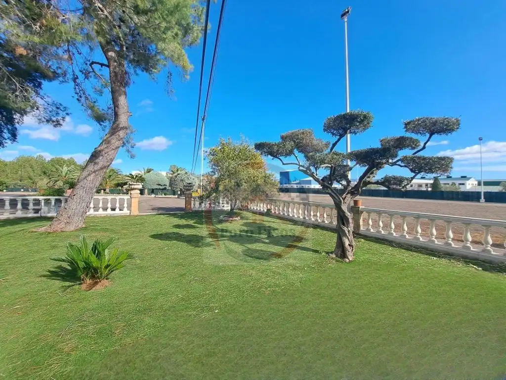 Casa o chalet en venta en Calle Ermita, Bellús