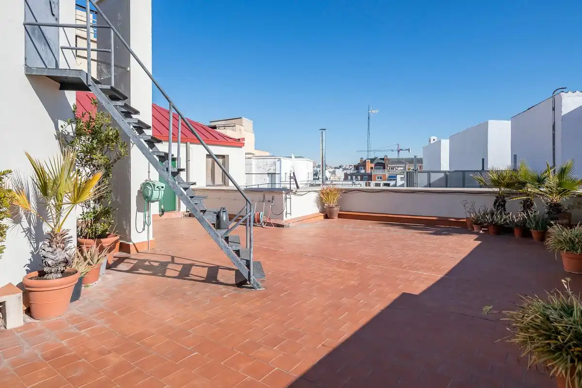 Terrassa de Pis en venda en Madrid amb Aire condicionat, Calefacció i Terrassa