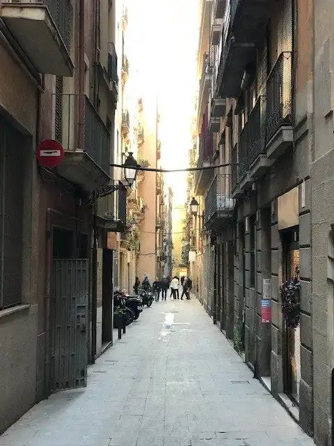 Außenansicht von Gebäude zur Miete in Barcelona