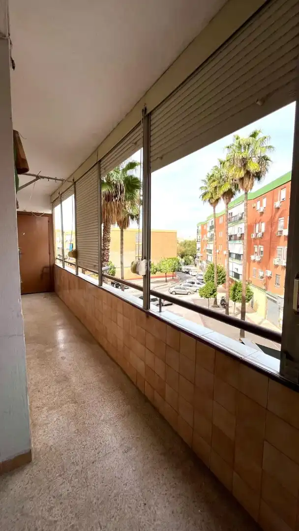 Vista exterior de Pis en venda en Alcalá de Guadaira amb Aire condicionat, Calefacció i Traster