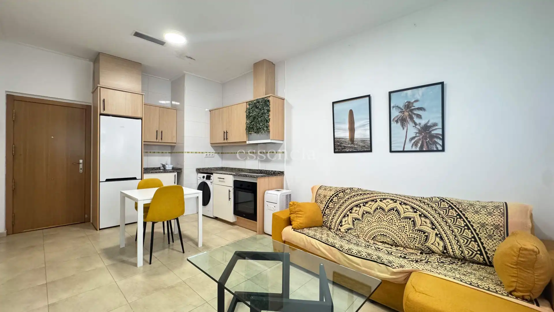 Living room of Flat for sale in Gandia  with Furnished