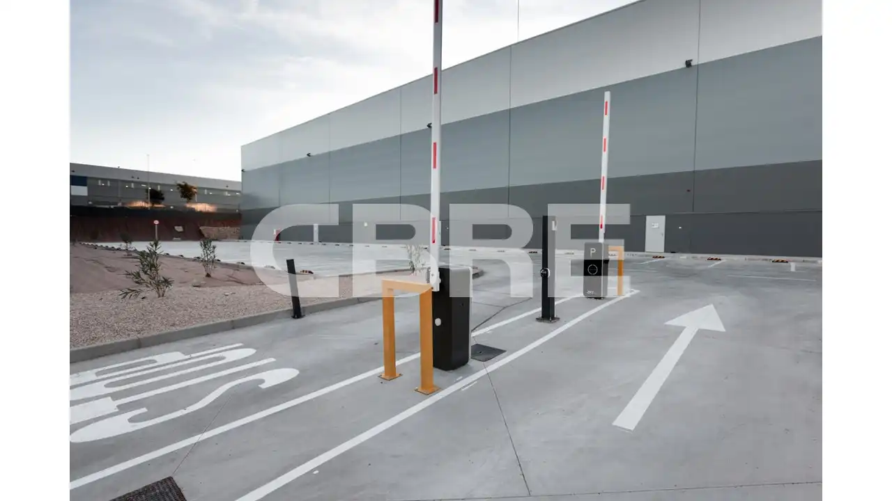 Nave industrial con ascensor en alquiler en Calle Orfebres Nave 12, imagen 37