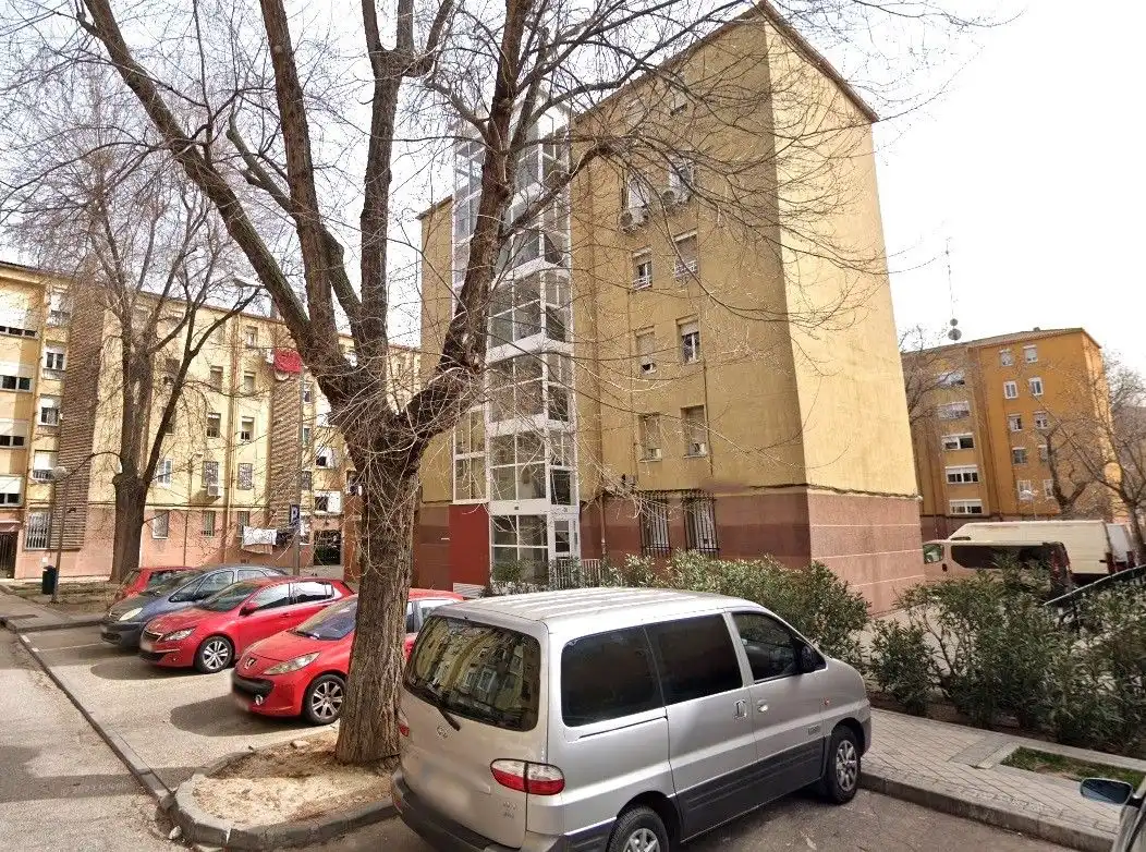 Vista exterior de Apartamento en venta en Madrid