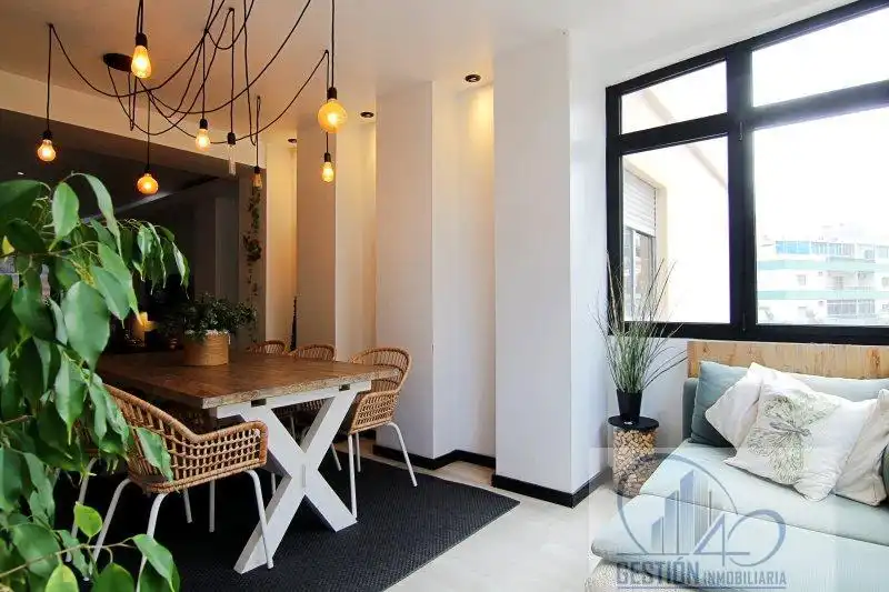 Comedor de Piso en venta en Santa Cruz de Tenerife con Aire acondicionado, Parquet y Balcón