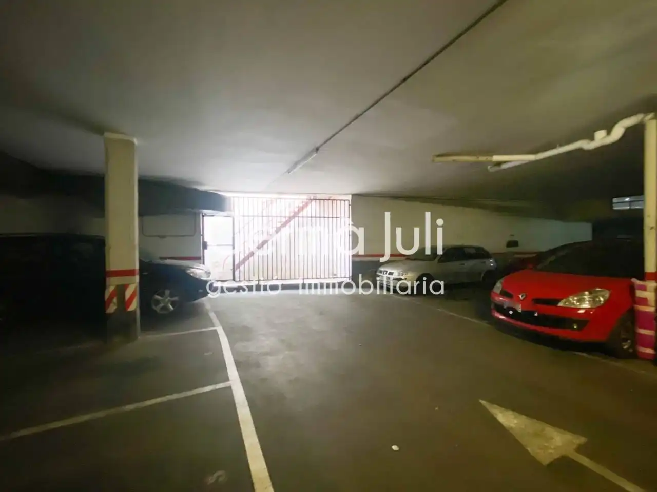 Parkplatz von Garage zum Verkauf in Badalona