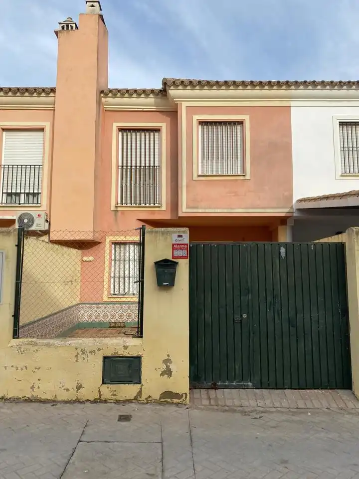 Vista exterior de Casa o chalet en venta en Lebrija