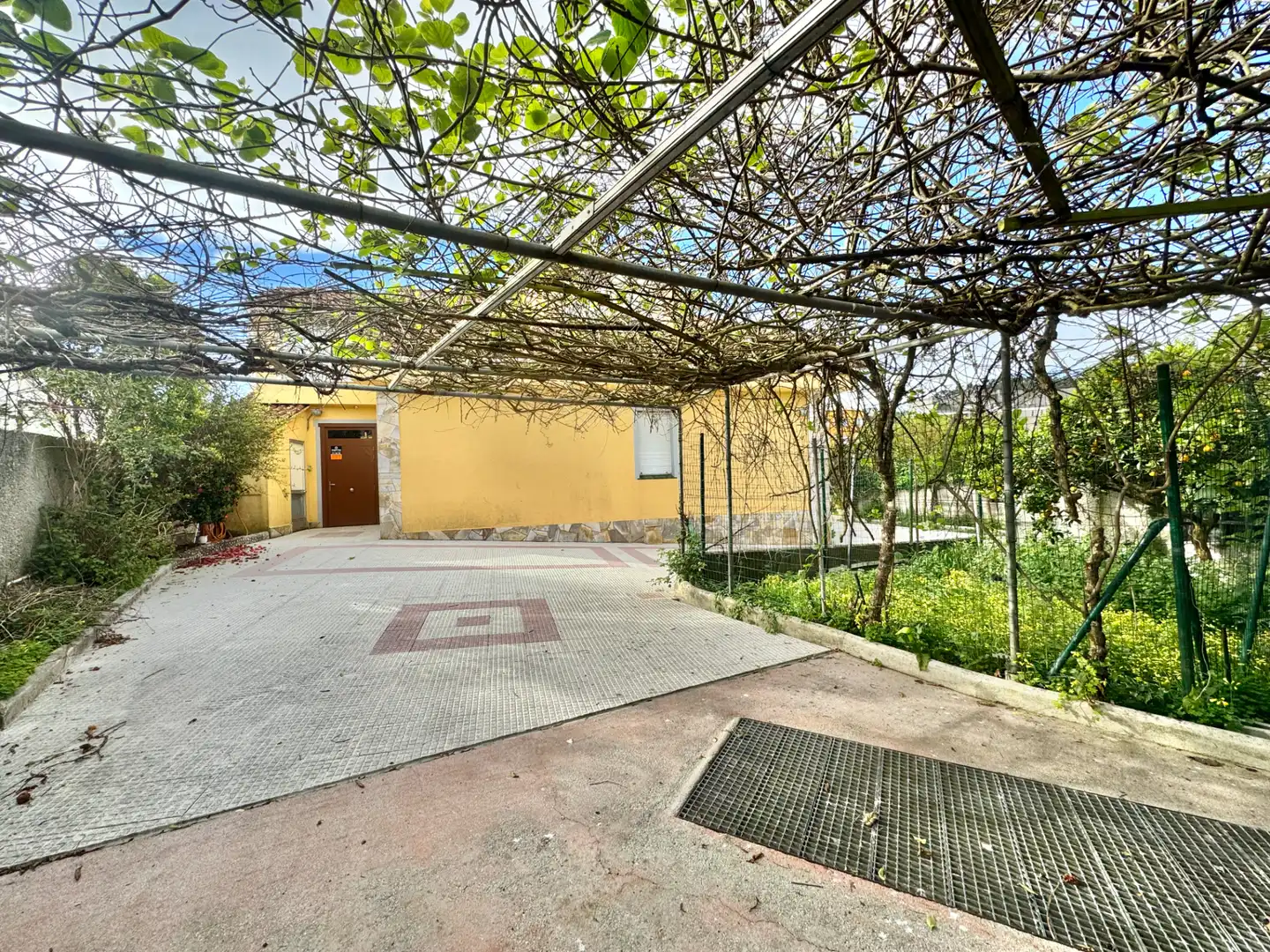 Exterior view of Houses for sale in Arteixo  with Heating, Private garden and Parquet flooring