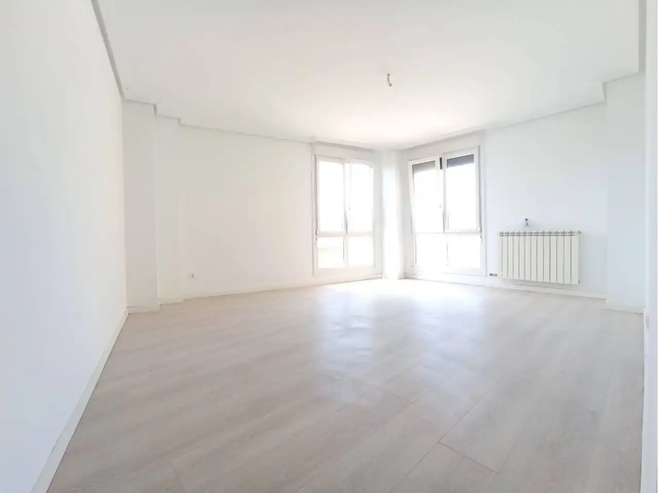 Sala de estar de Piso en venta en Cerezo de Río Tirón con Calefacción y Terraza