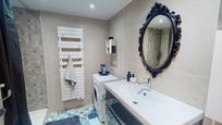 Bathroom of Flat for sale in Alicante / Alacant  with Terrace and Balcony