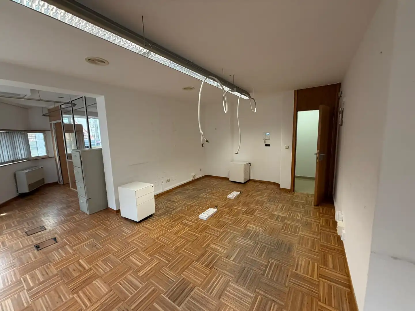 Büro zur Miete in Vigo  mit Klimaanlage