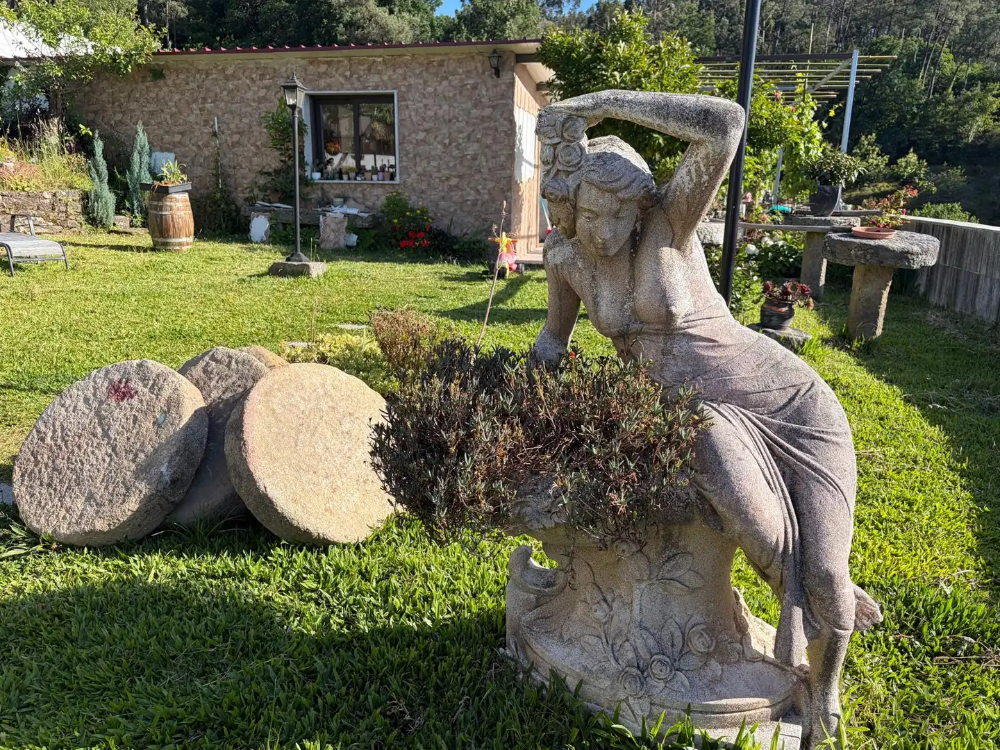 Jardín de Casa adosada en venta en Mondariz con Calefacción, Jardín privado y Amueblado