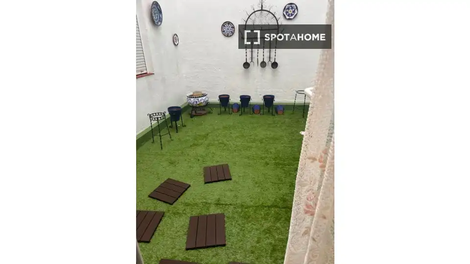 Terrassa de Pis de lloguer en Córdoba amb Aire condicionat, Calefacció i Moblat