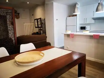 Apartamento de alquiler en de la Cort Reial, Centre - Barri Vell