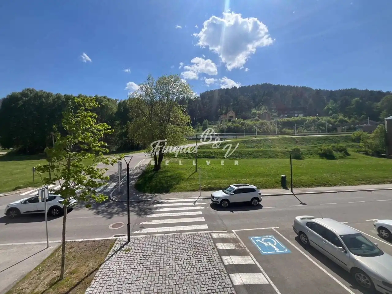 Parking de Piso en venta en Alp con Calefacción, Parquet y Trastero