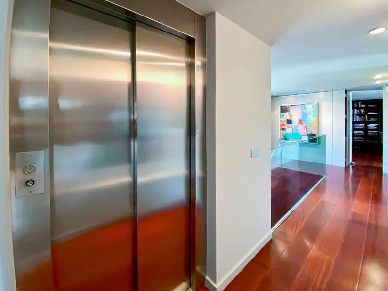 Houses for sale in Figueres  with Air Conditioner, Heating and Terrace