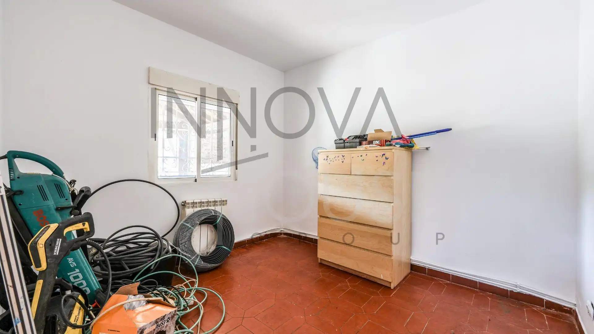 Dormitori de Casa o xalet en venda en Talamanca de Jarama amb Jardí privat, Terrassa i Piscina