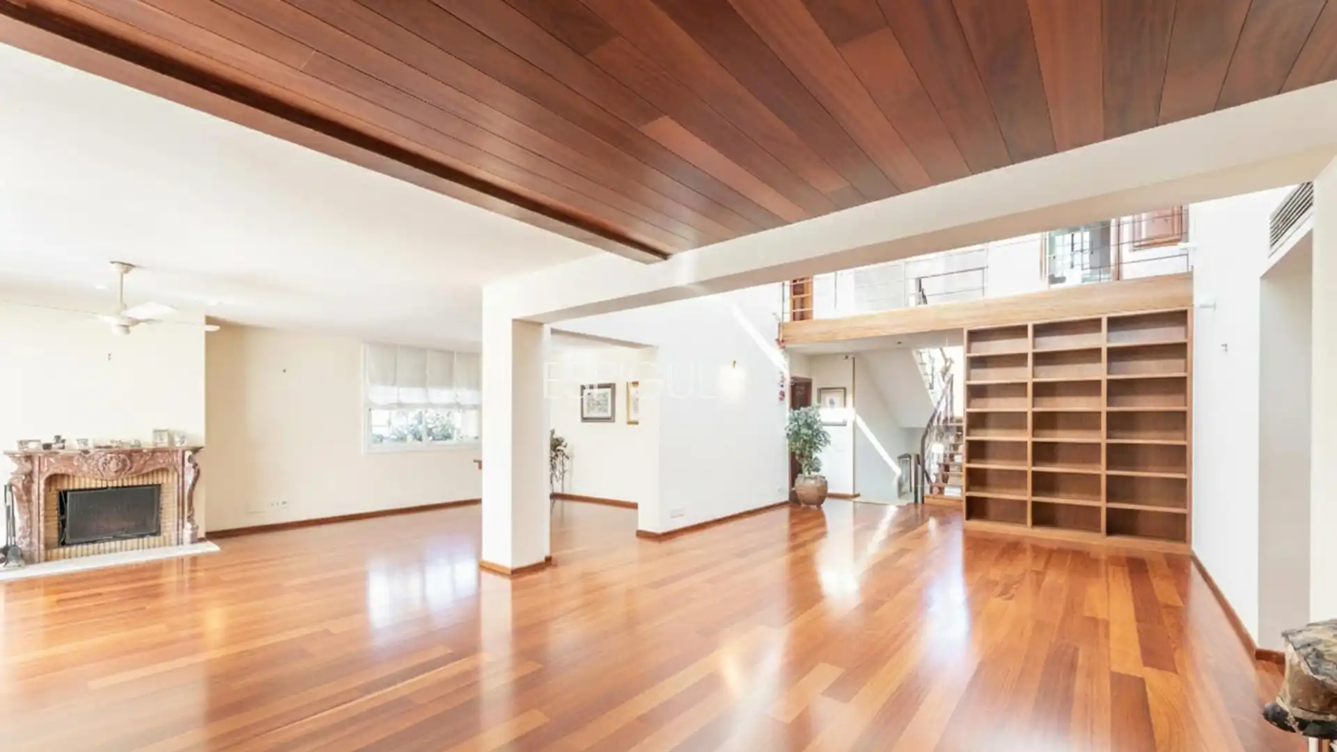 Living room of Houses for sale in Sant Cugat del Vallès  with Air Conditioner, Heating and Terrace