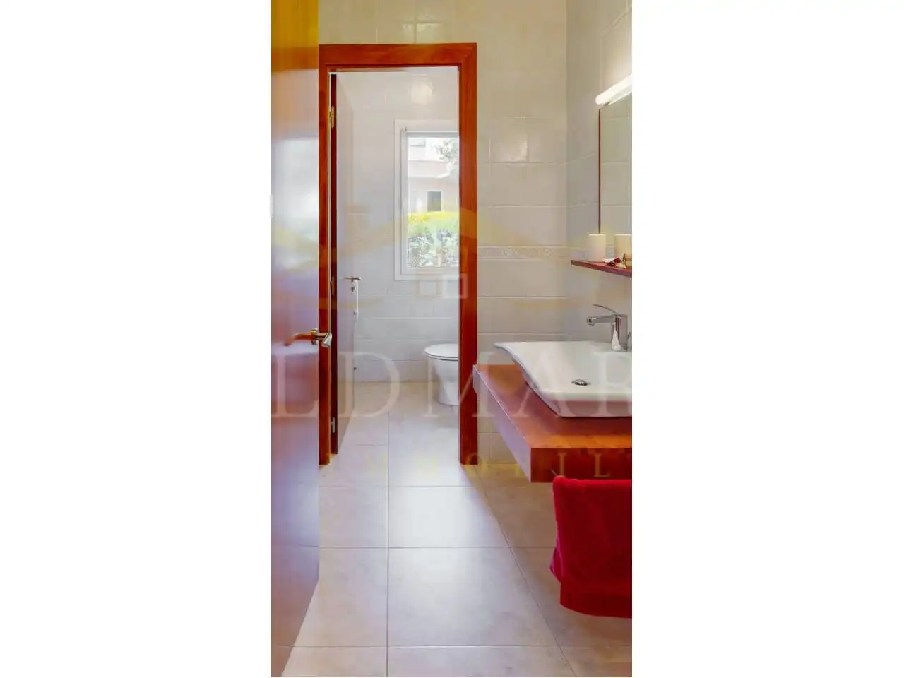 Bany de Casa o xalet en venda en Sabadell amb Aire condicionat, Jardí privat i Terrassa