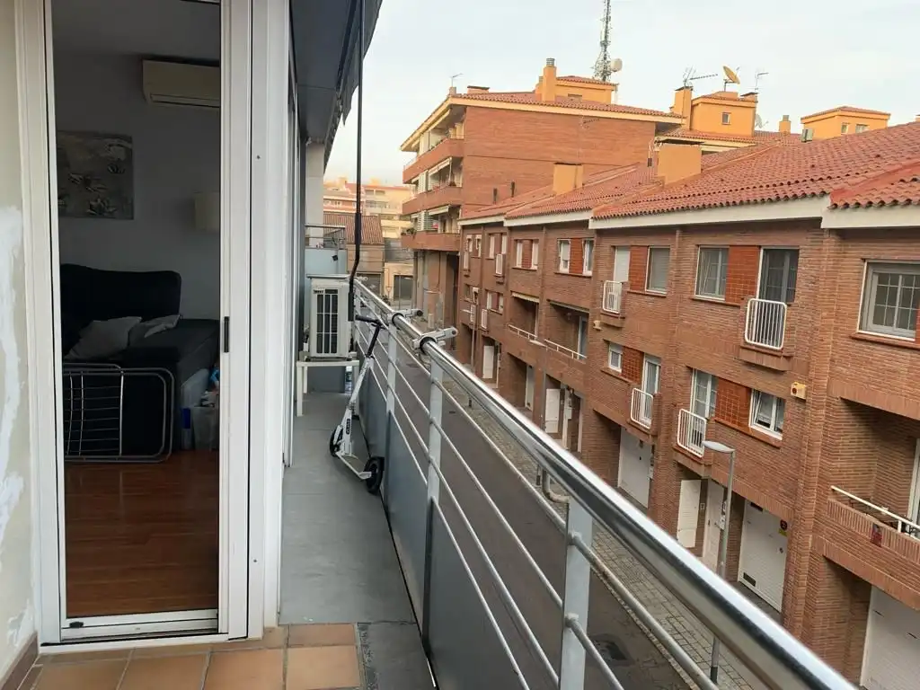 Wohnung zur Miete in Carrer del Pintor Viver, 27, Sant Pere