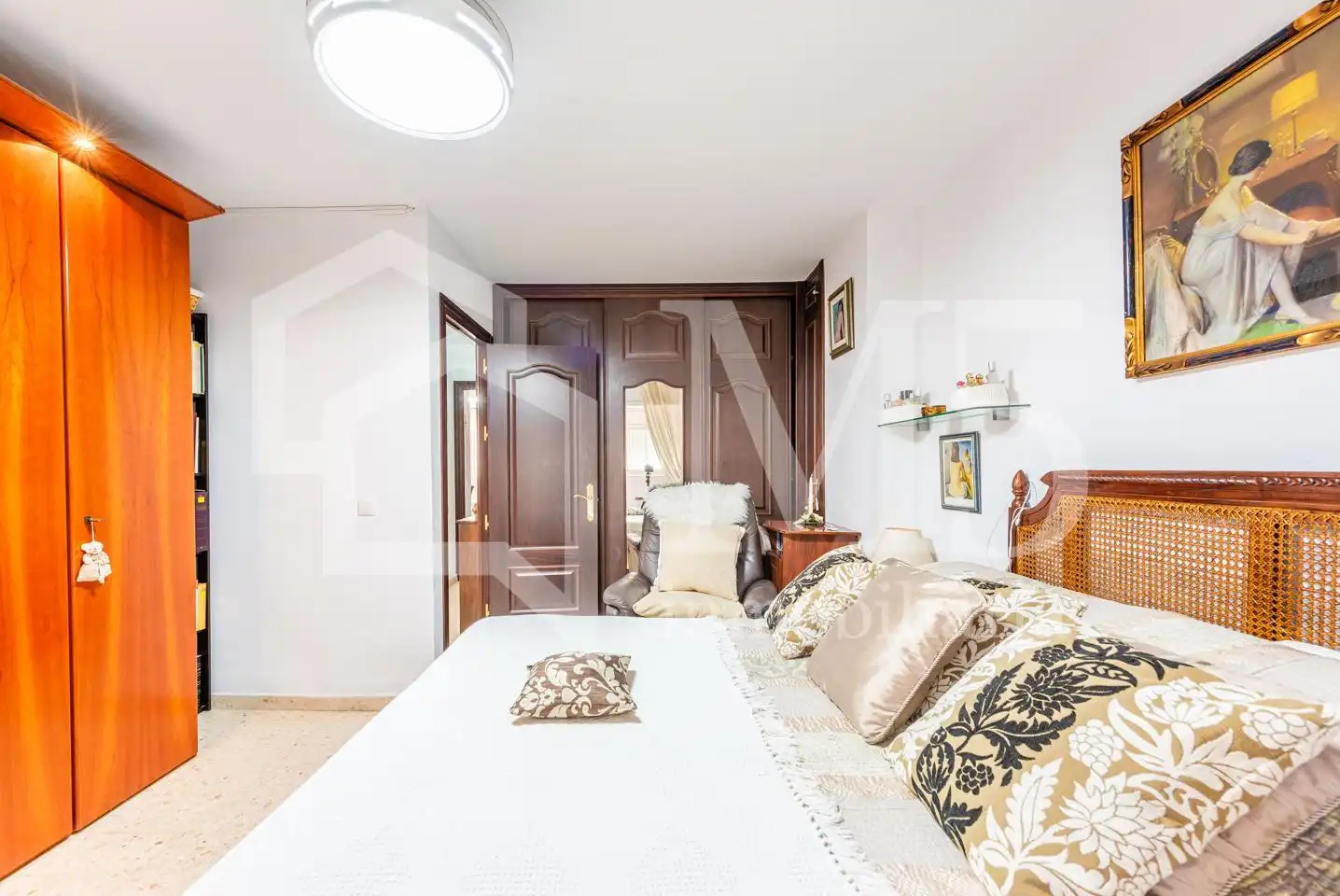 Dormitori de Casa adosada en venda en Vélez-Málaga amb Aire condicionat, Calefacció i Jardí privat