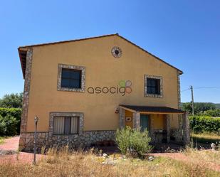 Exterior view of House or chalet for sale in Espinosa de Henares  with Private garden and Terrace