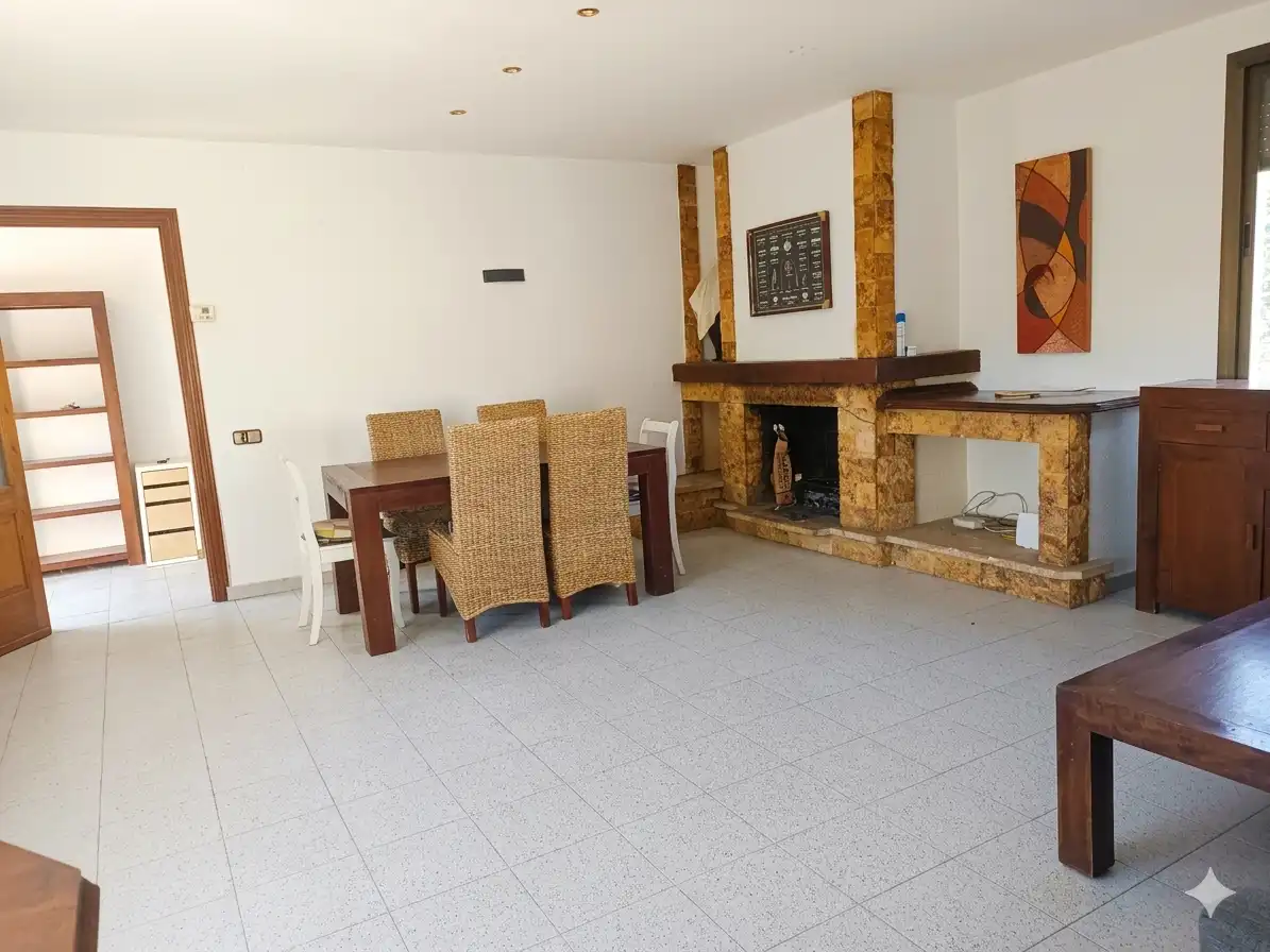 Comedor de Casa o chalet en venta en Vilanova i la Geltrú con Calefacción, Terraza y Trastero